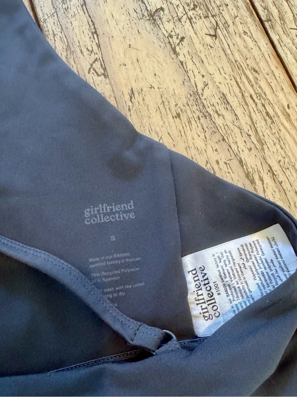 Girlfriend Collective Topanga Bra in Smoke - Picture 4 of 4